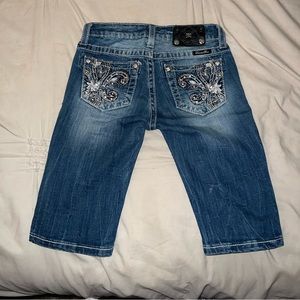 Bermuda Miss Me Shorts